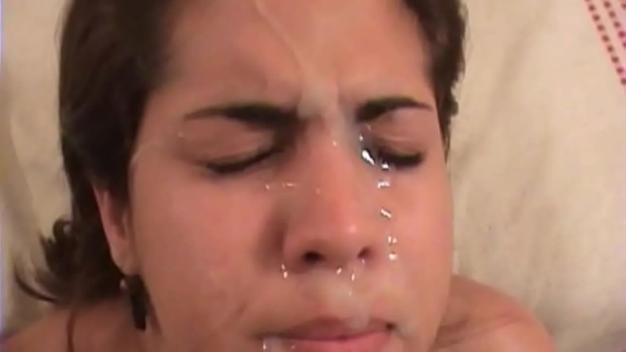 ลาตินผมสีน้ำตาลสวยมีเซ็กส์หยาบ